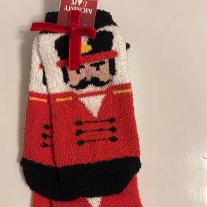 New Most adorable  Mommy & Me non-skid socks Nutcracker